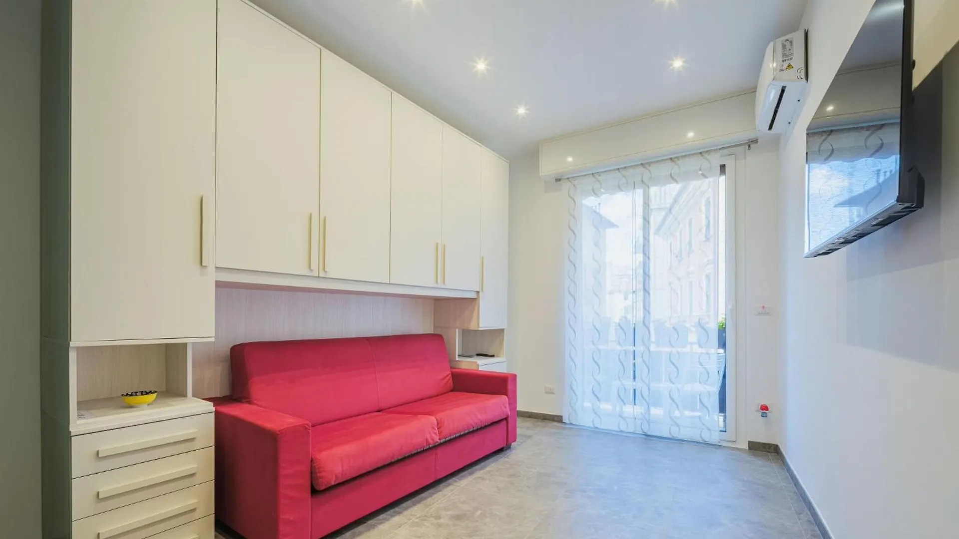Studio Rosso By Interhome Rapallo 0*,  İtalya